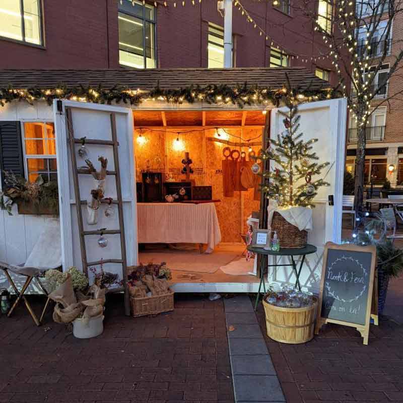 featured artists winter chalet